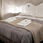 Tinkerbell 4* Rome