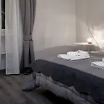 Bed & Breakfast Tinkerbell 4*