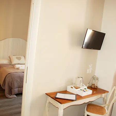 Tinkerbell Bed and breakfast Roma