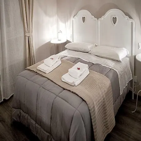 Tinkerbell Bed and breakfast