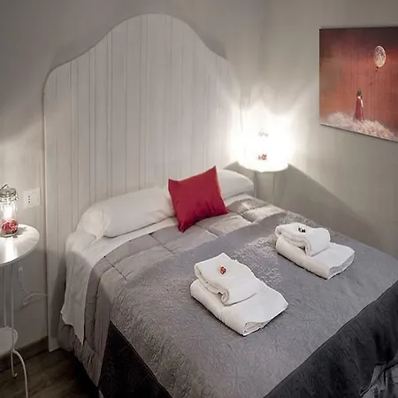 Tinkerbell Bed and breakfast 4*
