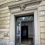 Tinkerbell Guesthouse Bed & Breakfast Rome