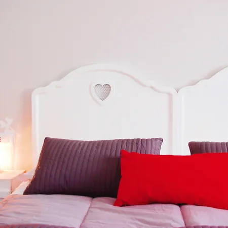 Tinkerbell Guesthouse Frühstückspension Rom